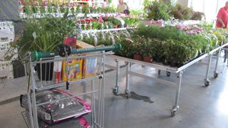 La concentration du marché sur poursuit dans le secteur du jardin, avec deux regroupements commerciaux annoncés dans l’été. ©P.Fayolle